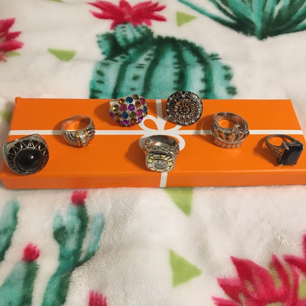 Costume Rings - Picture 2 of 4